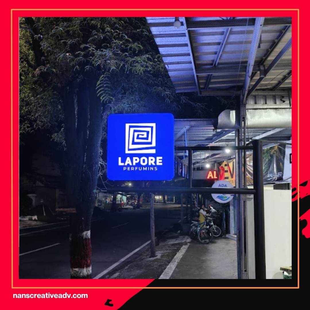 Kenapa Kompetitormu Sudah Pakai Custom Neon Box Padahal Kamu Masih Mikir-mikir